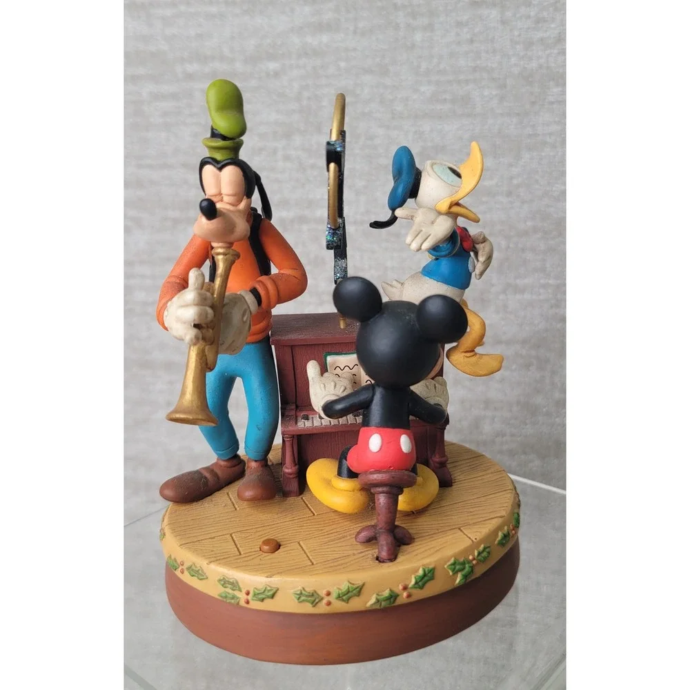 Disney Hallmark 2006 Mickey Goofy Donald Jazz Band Musical Figurine QXD8316